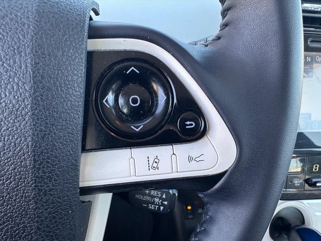 2016 Toyota Prius Three