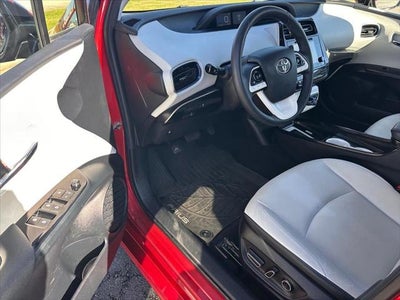 2016 Toyota Prius Three