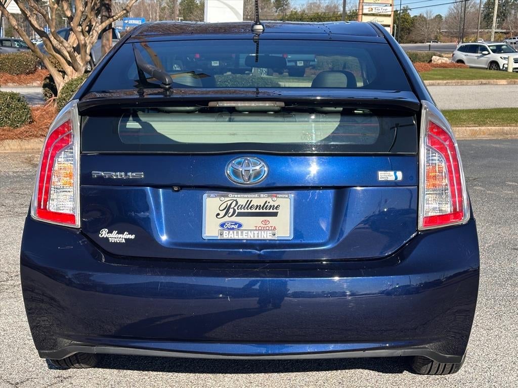 2014 Toyota Prius Two