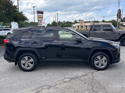 2025 Toyota RAV4 Hybrid LE
