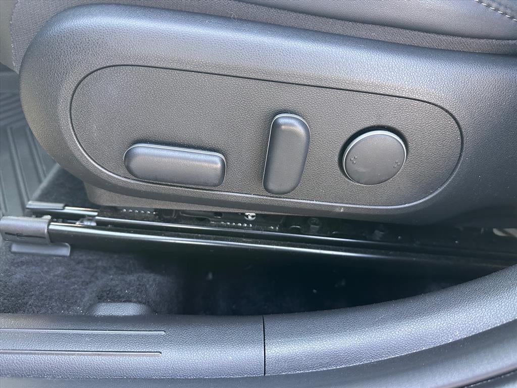 2025 Hyundai KONA Limited