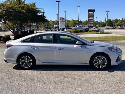 2018 Hyundai SONATA Hybrid Limited