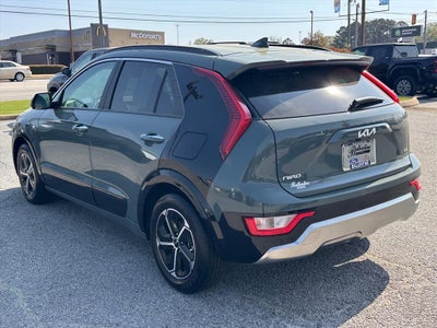 2023 Kia Niro SX