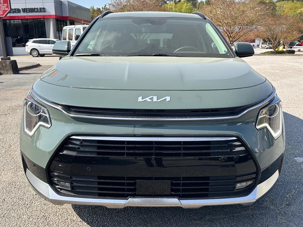 2023 Kia Niro SX