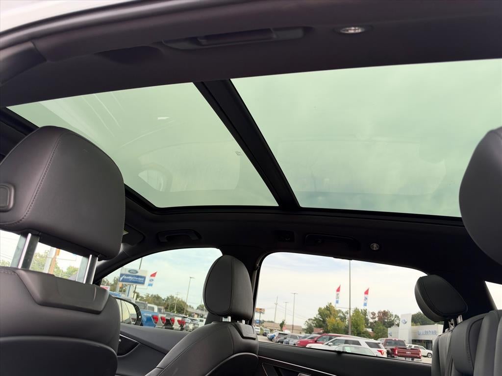2023 Audi Q7 quattro Premium Plus 45 TFSI