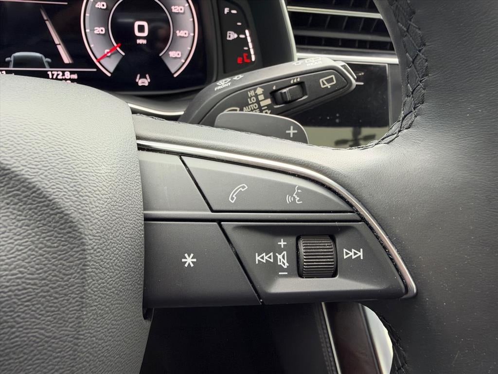 2023 Audi Q7 quattro Premium Plus 45 TFSI