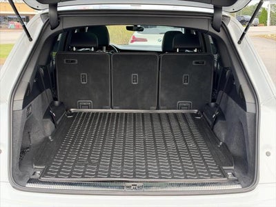 2023 Audi Q7 quattro Premium Plus 45 TFSI