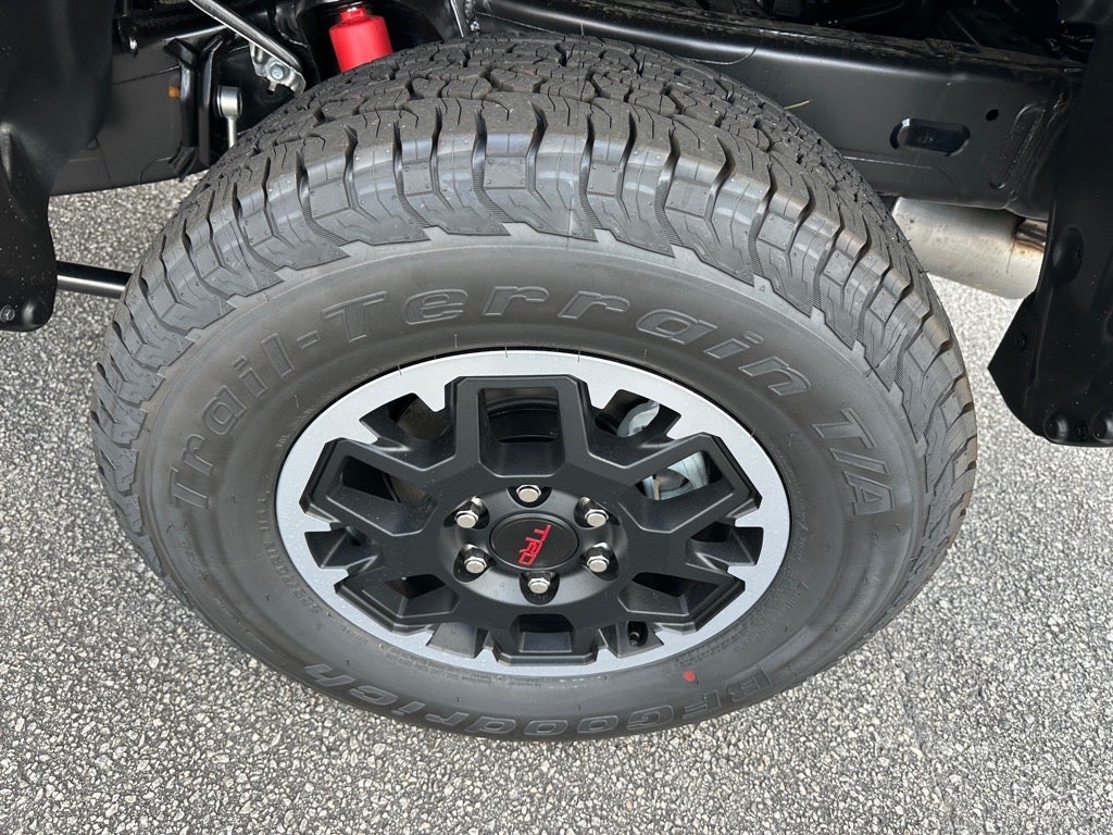 2025 Toyota Tacoma TRD Off-Road