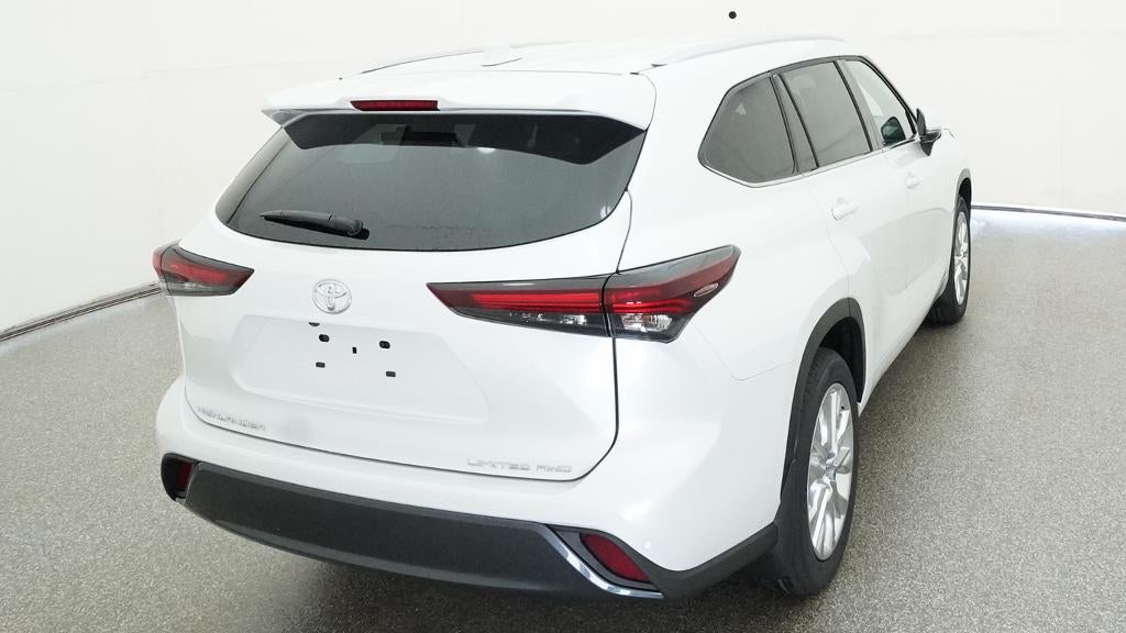 2026 Toyota Highlander Limited