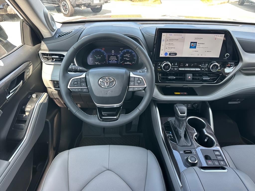 2026 Toyota Highlander Limited