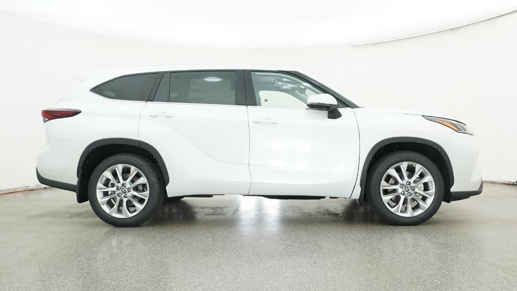 2026 Toyota Highlander Limited