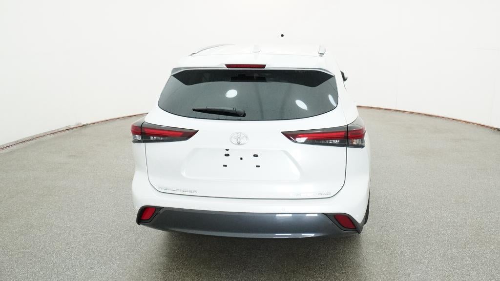 2026 Toyota Highlander Limited