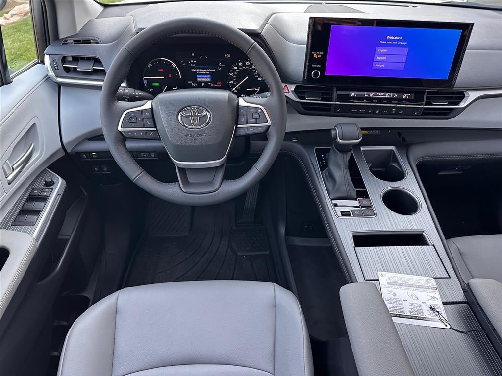 2026 Toyota Sienna XLE