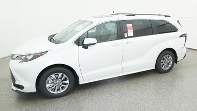 2026 Toyota Sienna XLE