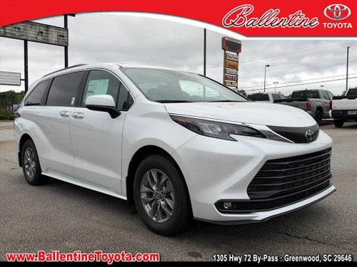 2026 Toyota Sienna XLE