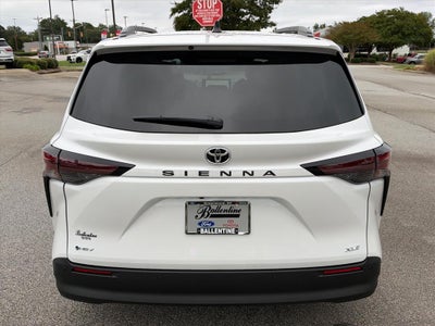 2026 Toyota Sienna XLE