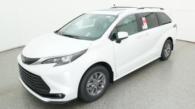 2026 Toyota Sienna XLE