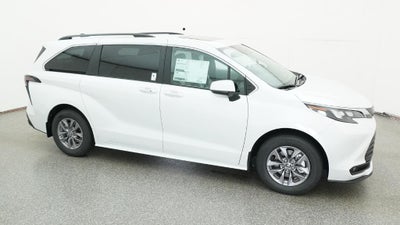 2026 Toyota Sienna XLE