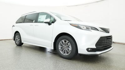 2026 Toyota Sienna XLE