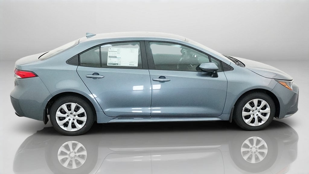 2027 Toyota Corolla LE