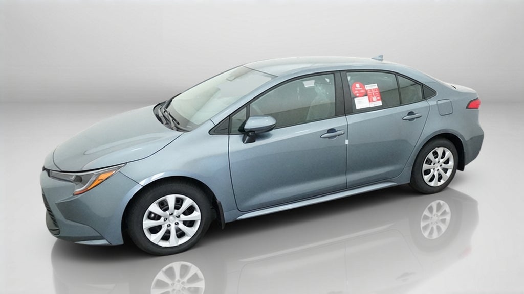 2027 Toyota Corolla LE