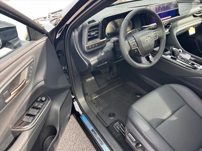 2026 Toyota Toyota Crown Signia Limited