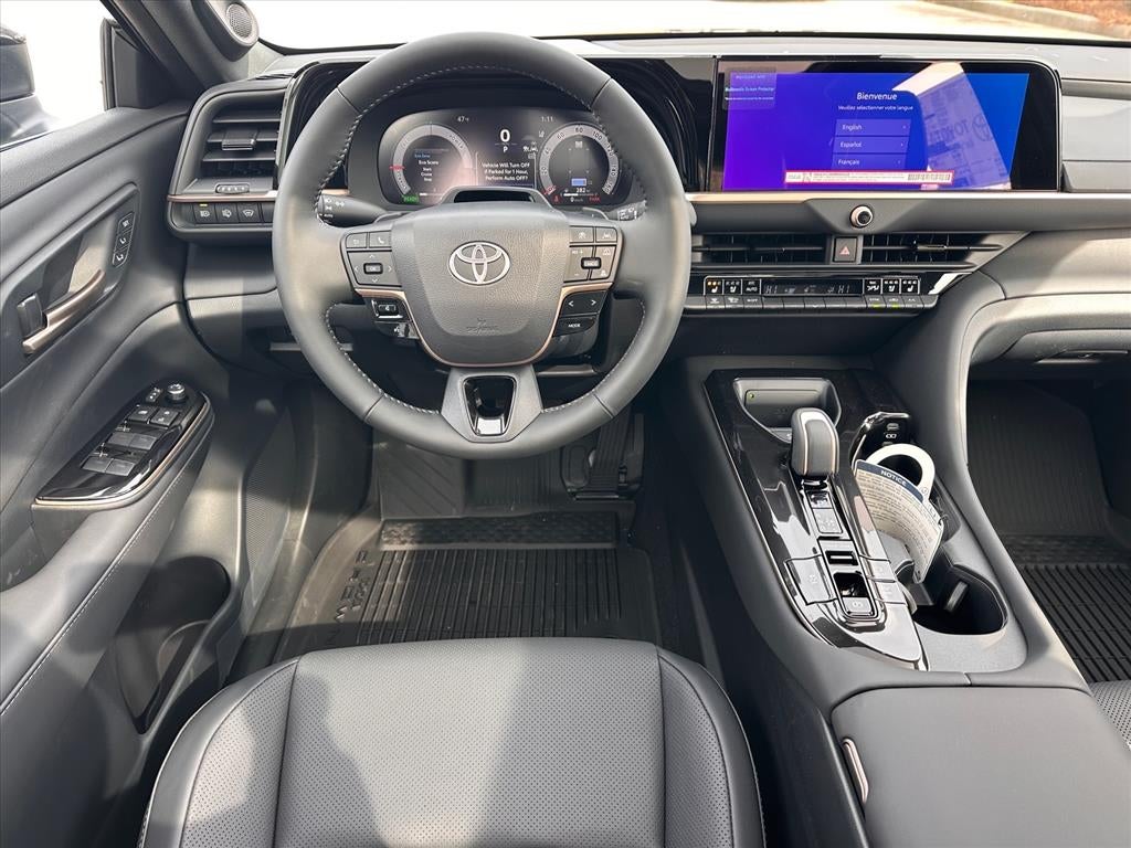 2026 Toyota Toyota Crown Signia Limited