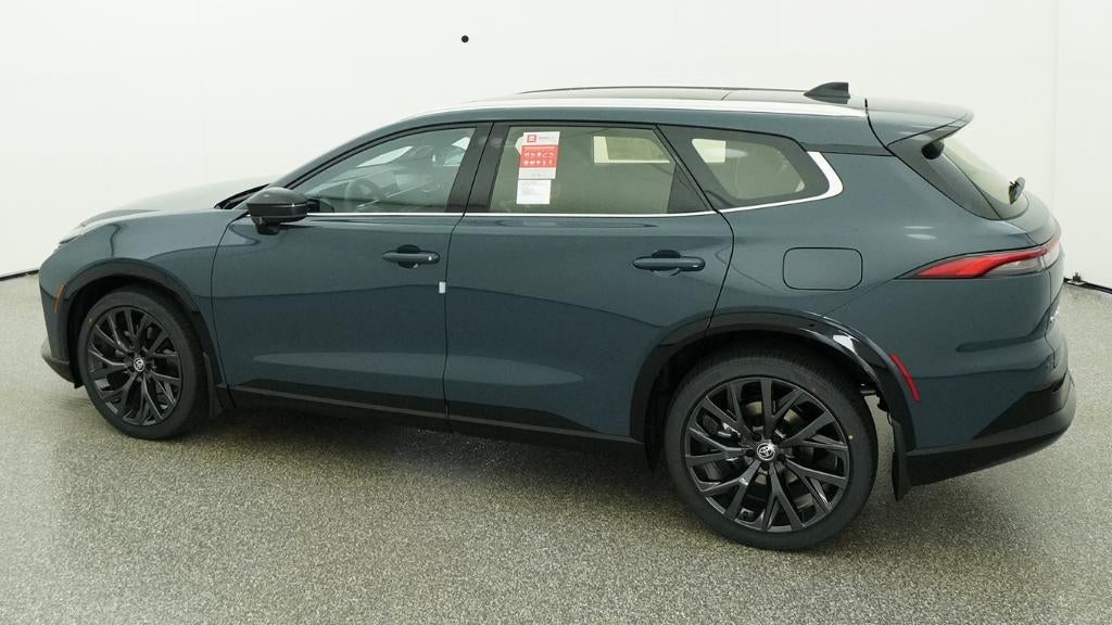 2026 Toyota Toyota Crown Signia Limited