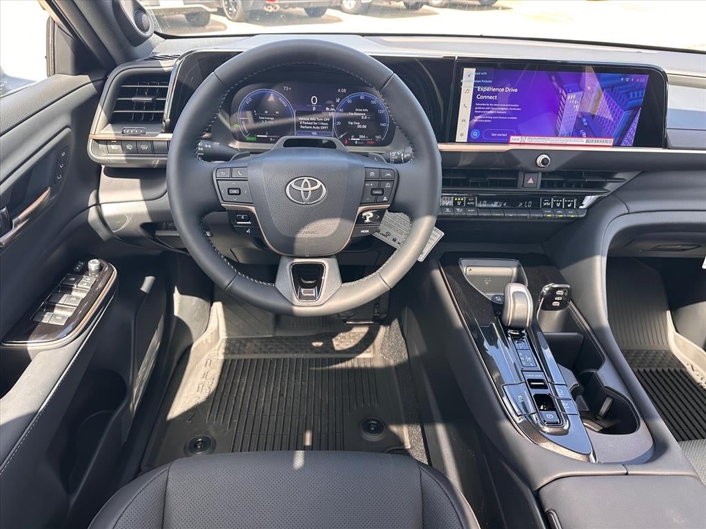 2026 Toyota Toyota Crown Signia Limited