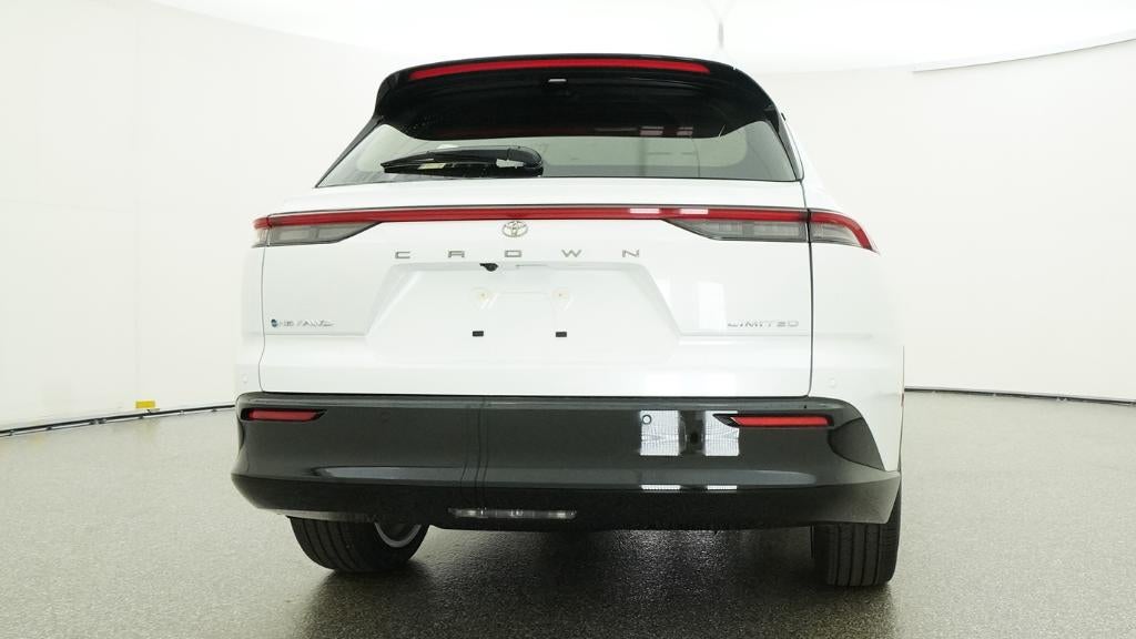 2026 Toyota Toyota Crown Signia Limited