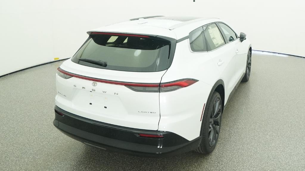 2026 Toyota Toyota Crown Signia Limited