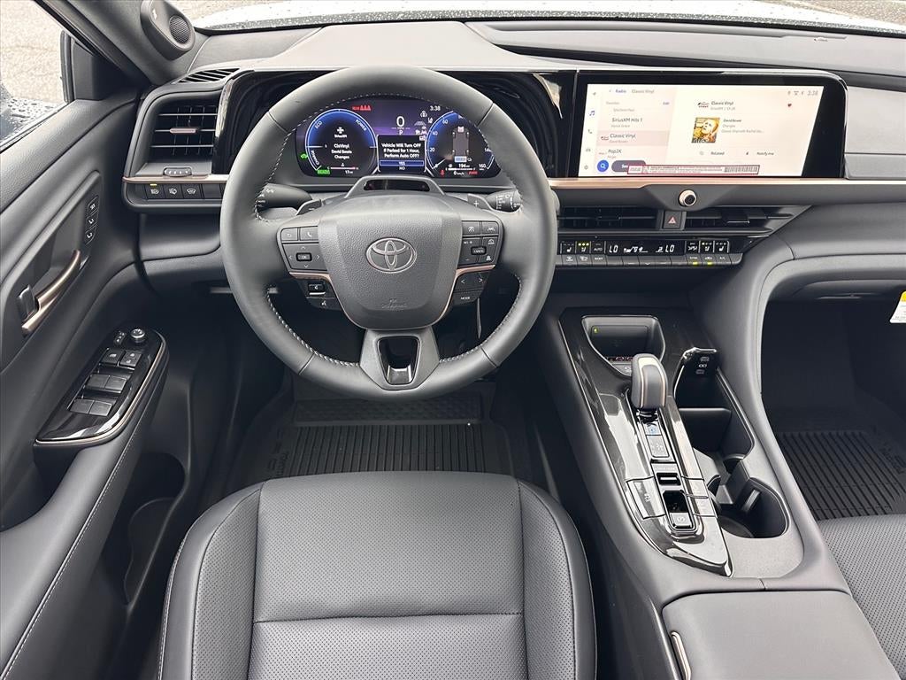 2026 Toyota Toyota Crown Signia Limited