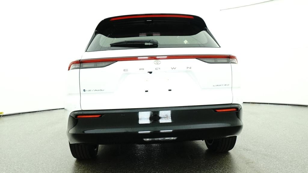 2026 Toyota Toyota Crown Signia Limited