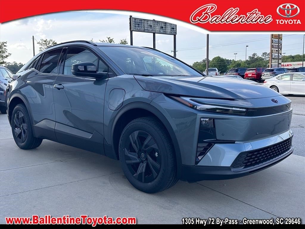 2026 Toyota C-HR SE