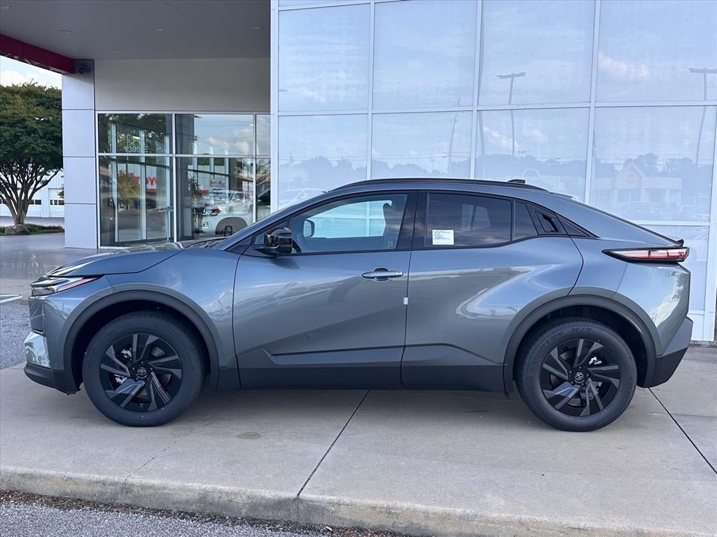 2026 Toyota C-HR SE