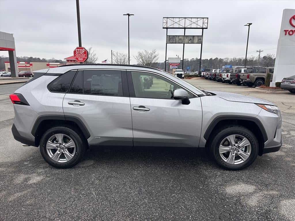 2025 Toyota RAV4 Hybrid Hybrid XLE