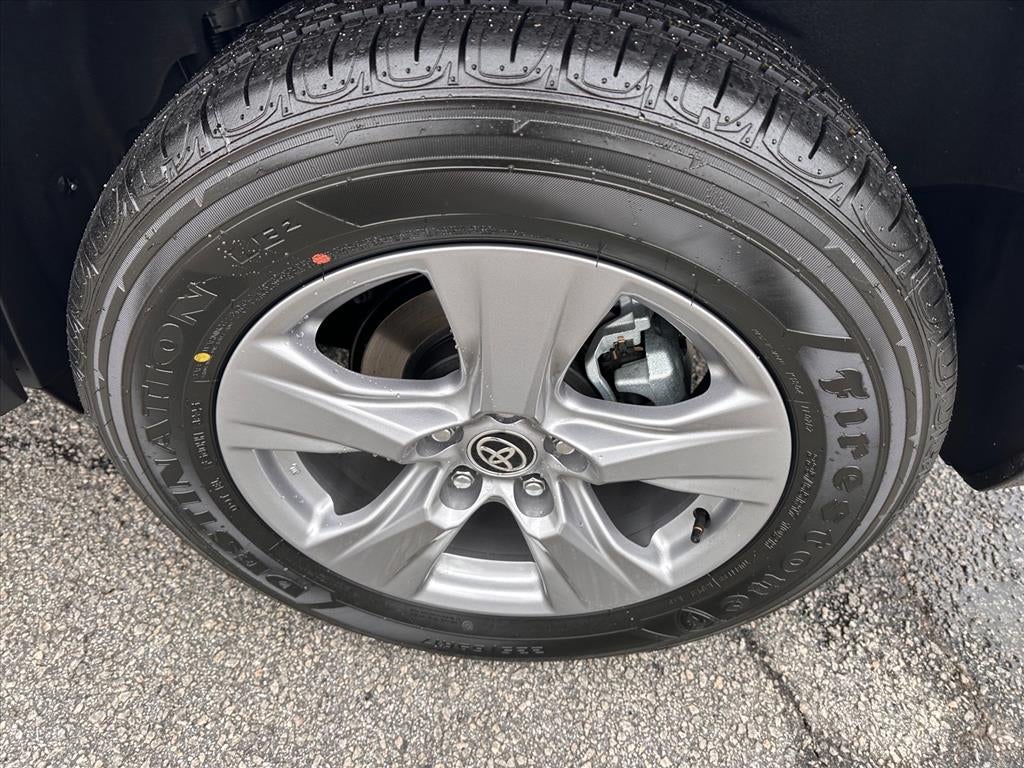 2025 Toyota RAV4 Hybrid Hybrid XLE